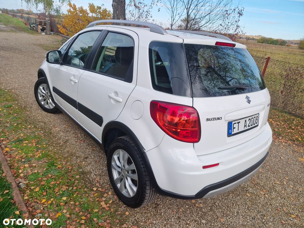 Suzuki SX4