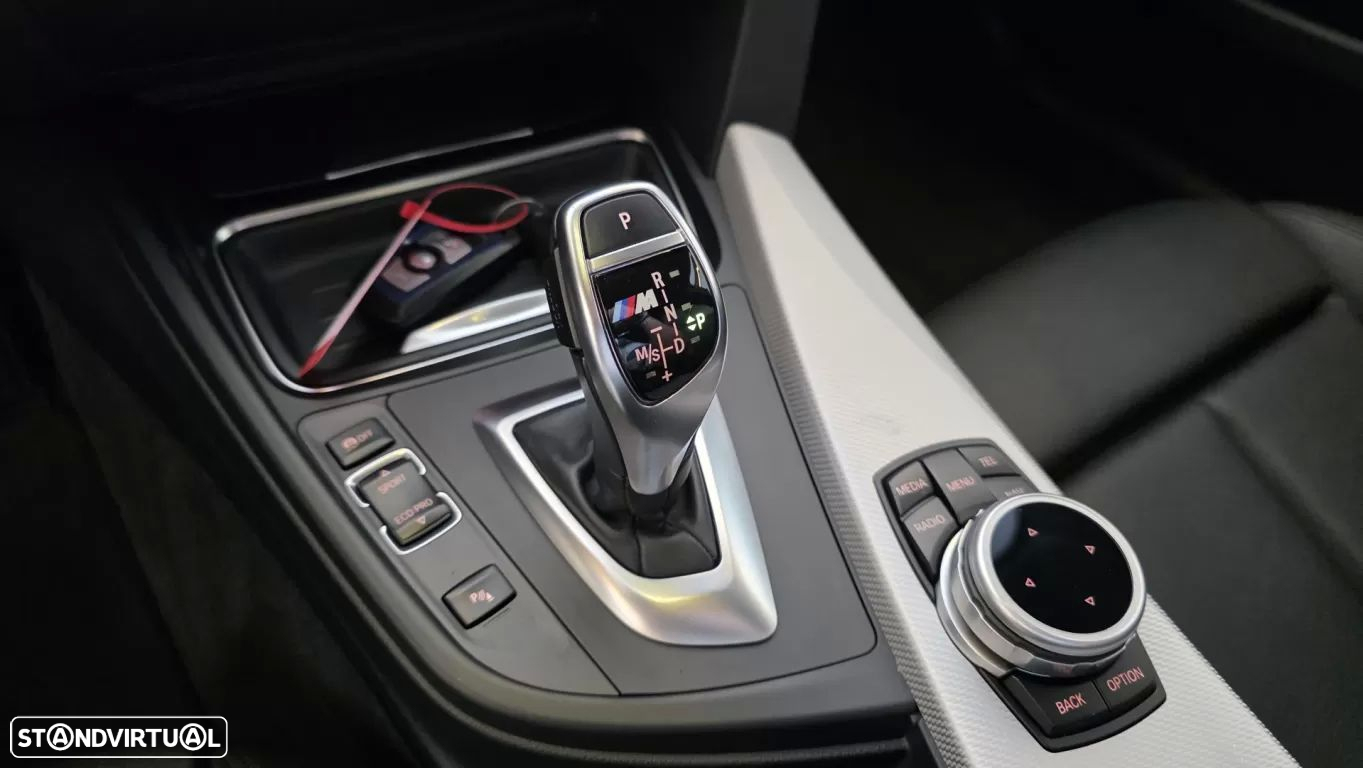 BMW 420 Gran Coupé d Pack M Auto - 54