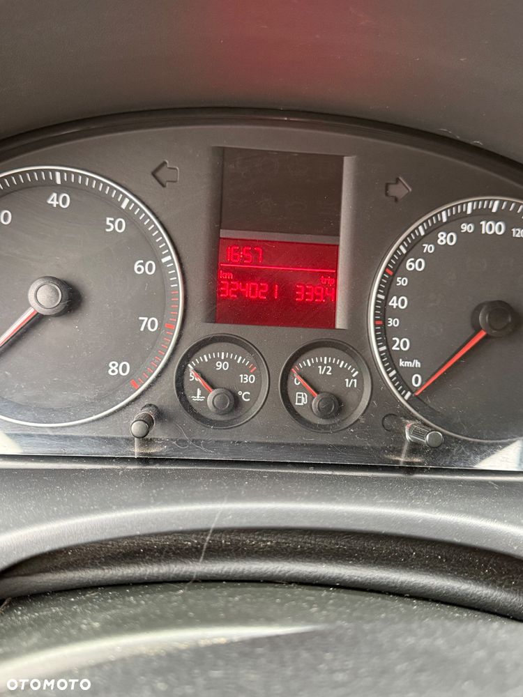 Volkswagen Caddy - 4