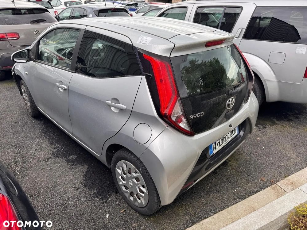 Toyota Aygo - 2