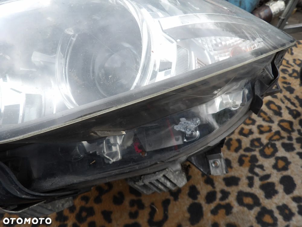 BMW - F10 - XENON - LIFT - NIE SKRĘTNA - UK - 7317133 - 4