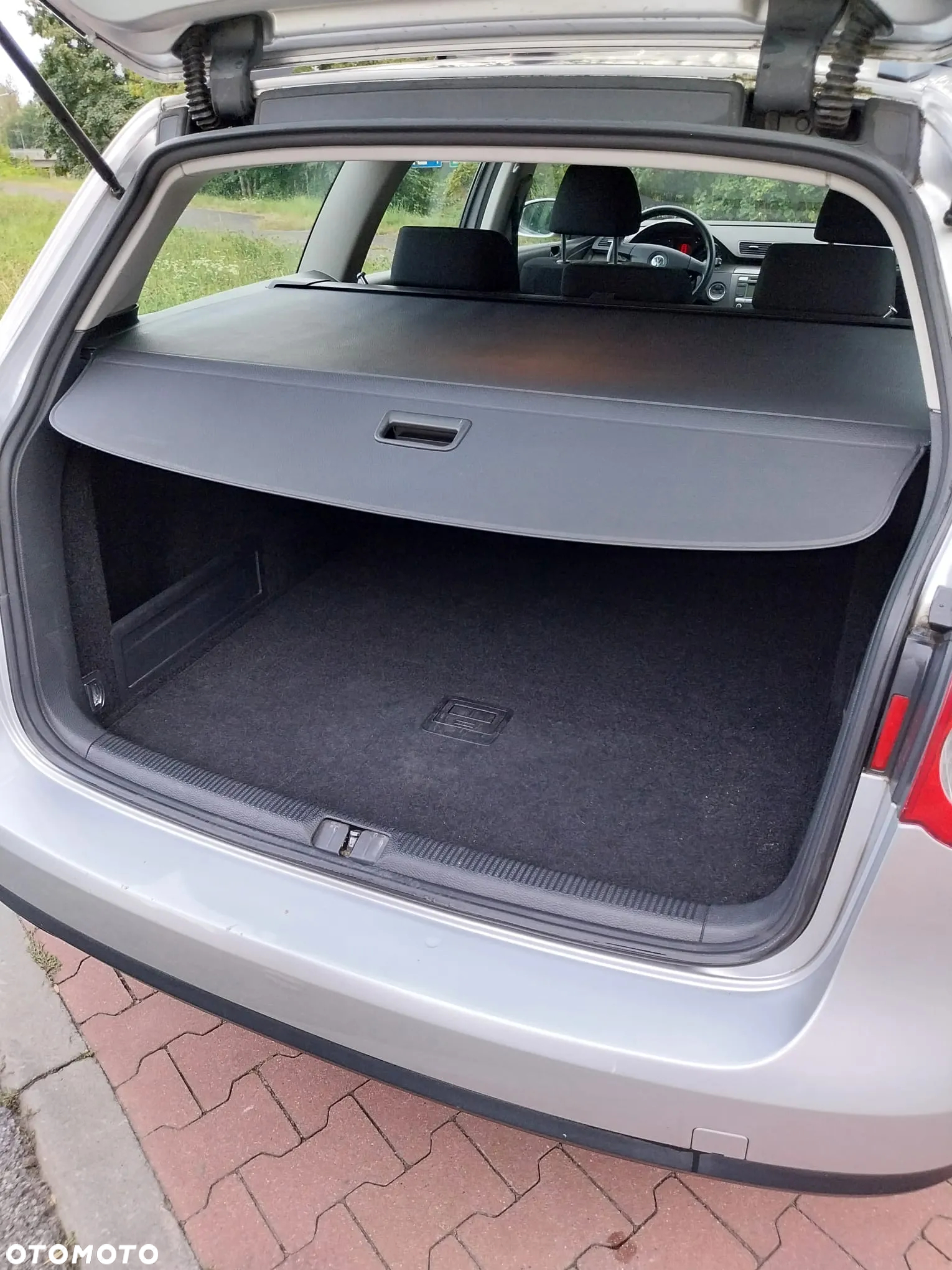 Volkswagen Passat 2.0 TDI Comfortline - 6