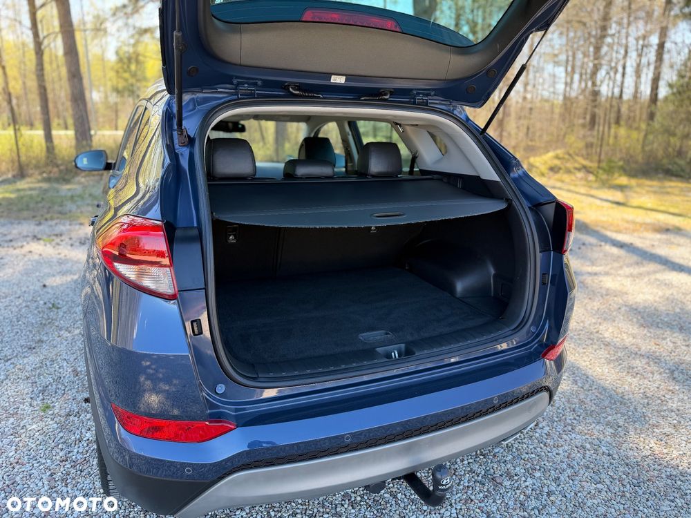 Hyundai Tucson 2.0 CRDi 4WD Automatik Trend - 18