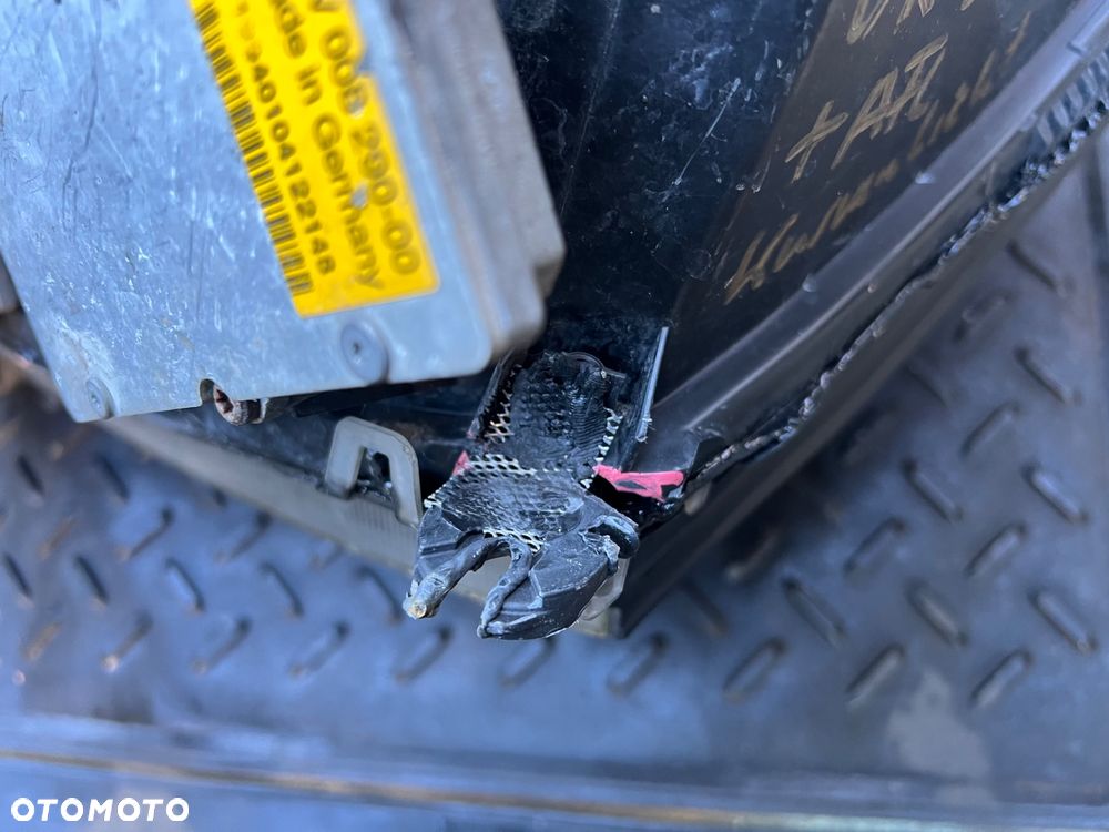 OPEL VECTRA C REFLEKTOR XENON PRAWY LAMPA PRAWA KOMPLETNA CIEMNA 159872-00 ORYGINAŁ - 4