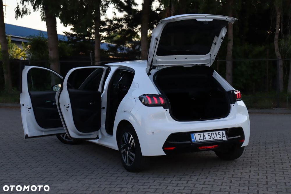 Peugeot 208 1.2 PureTech Allure S&S EAT8 - 10