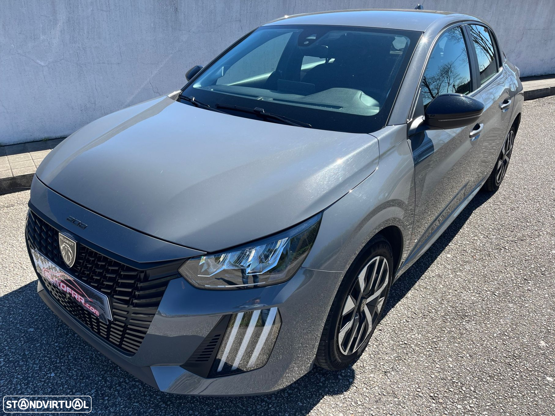 Peugeot 208 1.2 PureTech Like - 4