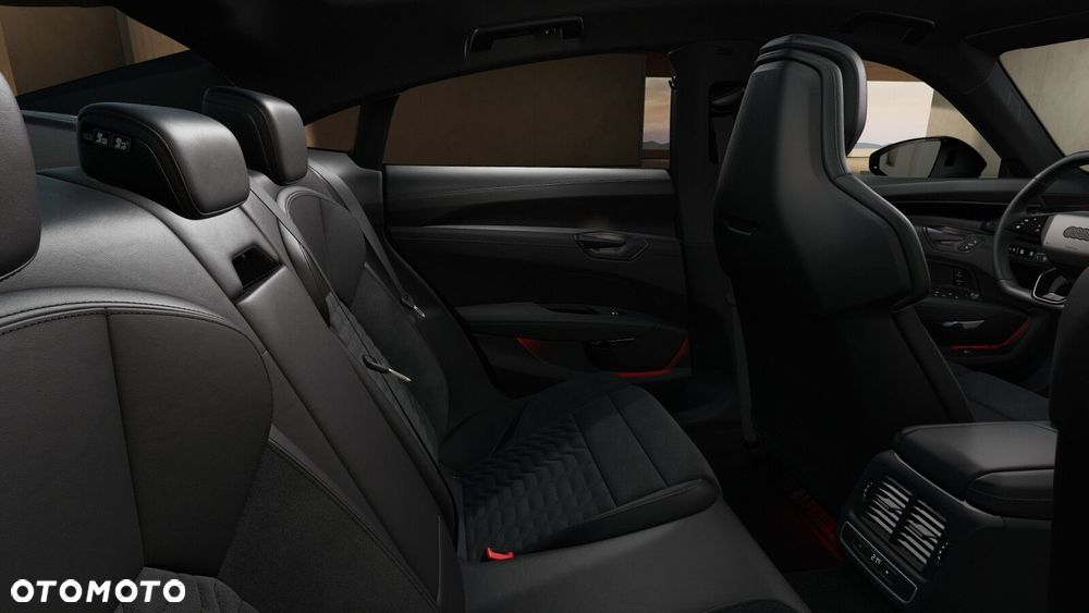 Audi e-tron GT - 13