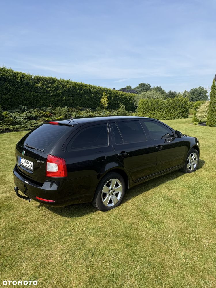 Skoda Octavia - 2