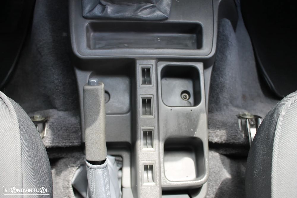 Toyota Land Cruiser 3.0 VX TD - 37