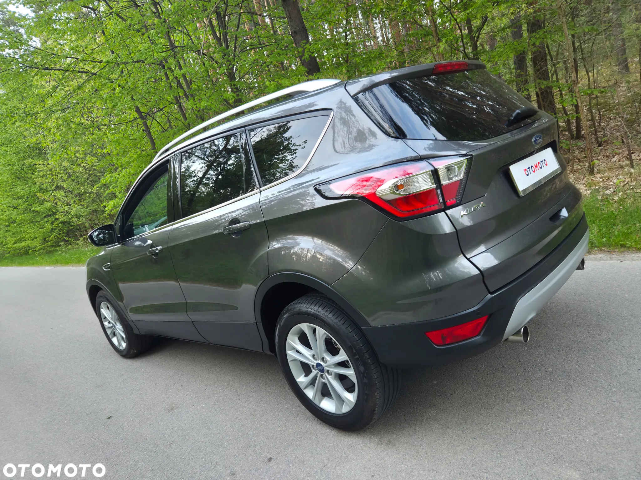 Ford Kuga 1.5 TDCi 2x4 Cool & Connect - 8