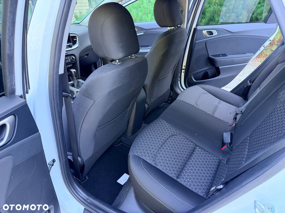 Kia Ceed 1.6 CRDi SCR L Business Line - 25