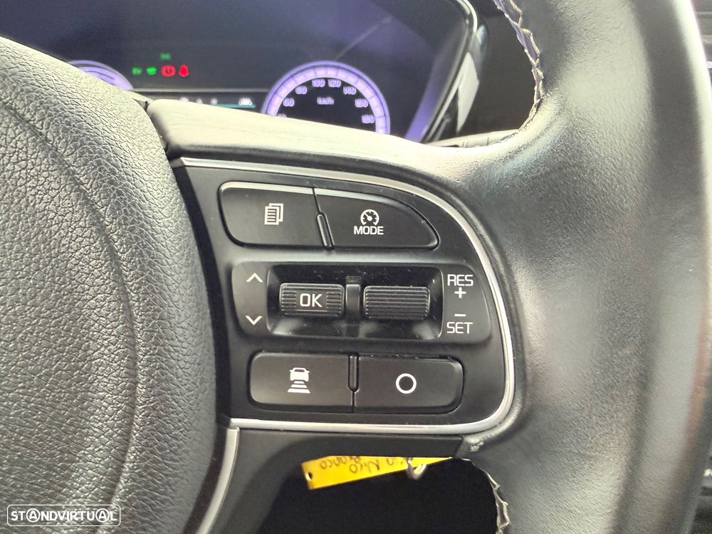 Kia Niro 1.6 GDi HEV Urban - 24