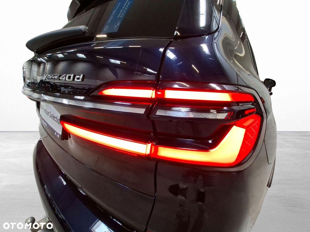 BMW X7 - 21