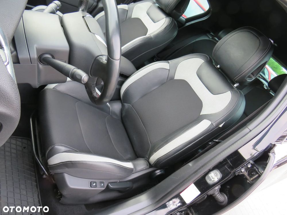Citroën DS4 2.0 BlueHDi SportChic S&S - 25