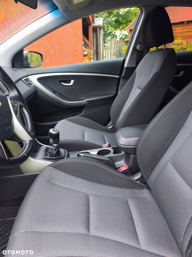 Hyundai i30 - 12