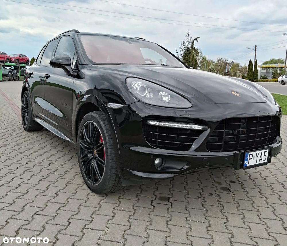 Porsche Cayenne Turbo Tiptronic S - 1