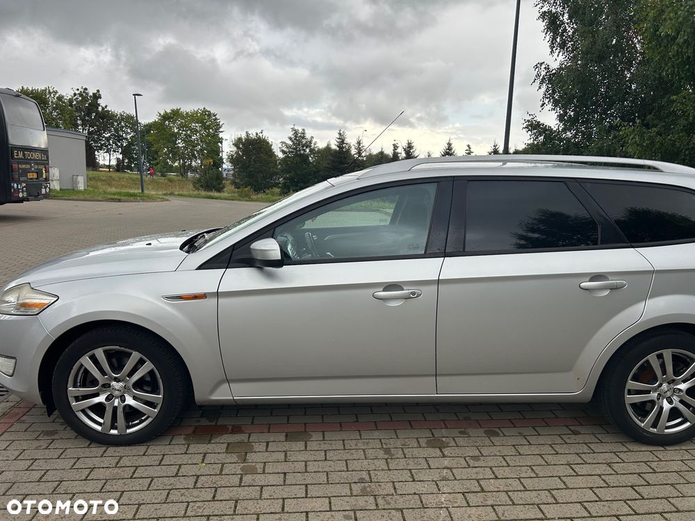 Ford Mondeo 2.0 TDCi Ambiente - 3
