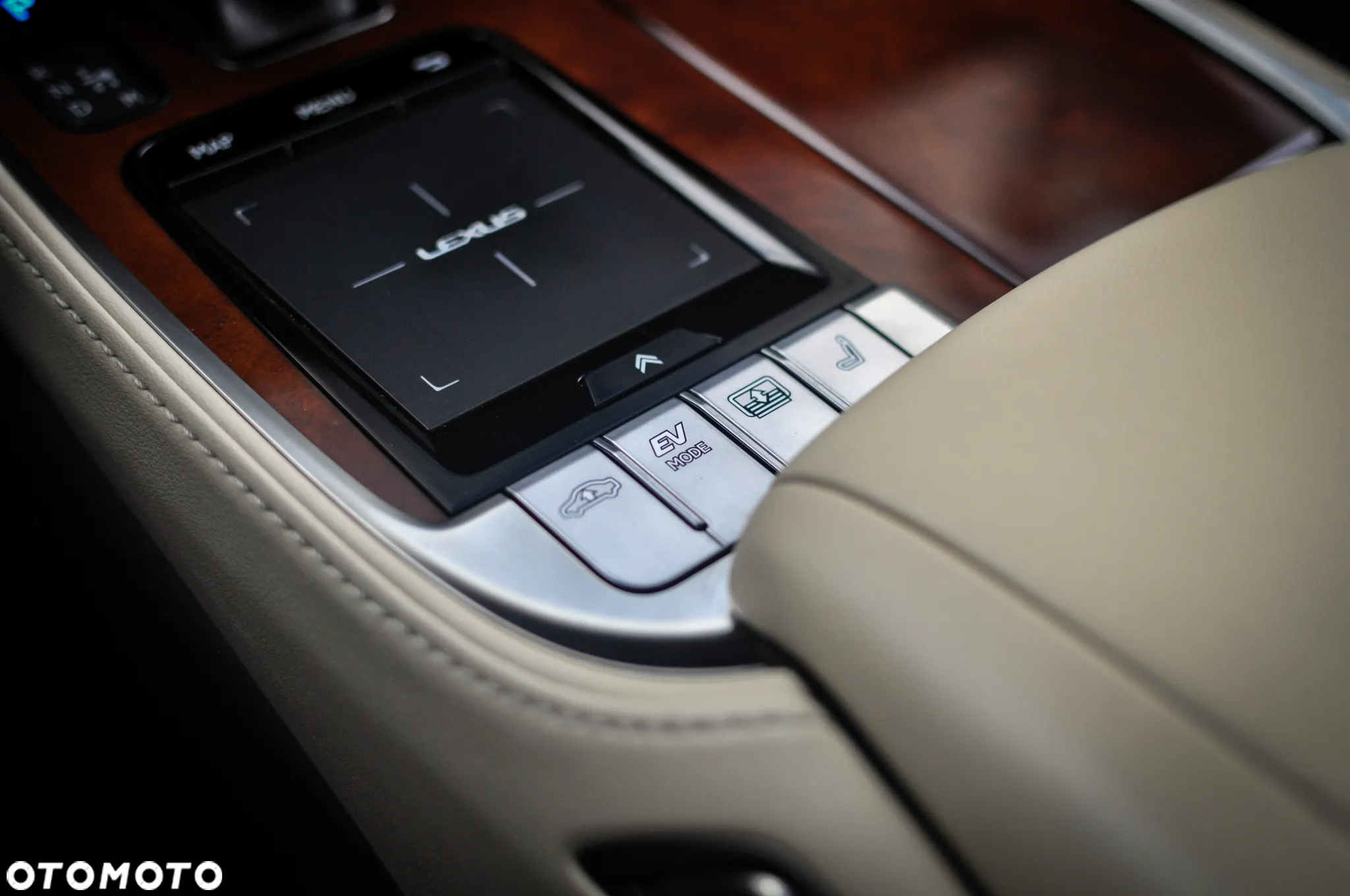 Lexus LS 500h Prestige AWD - 20