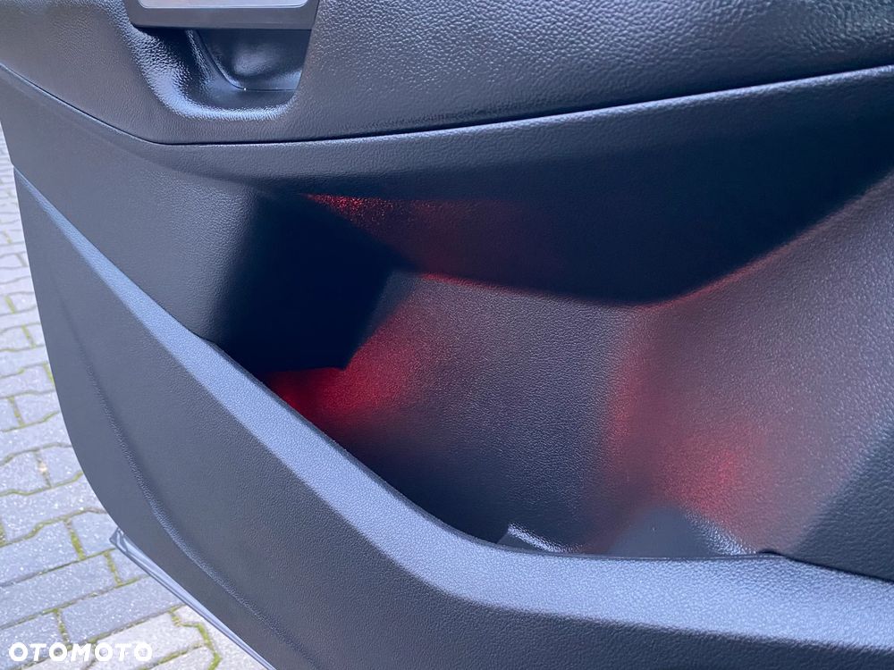 Ford Kuga 1.5 EcoBoost FWD Titanium X - 16