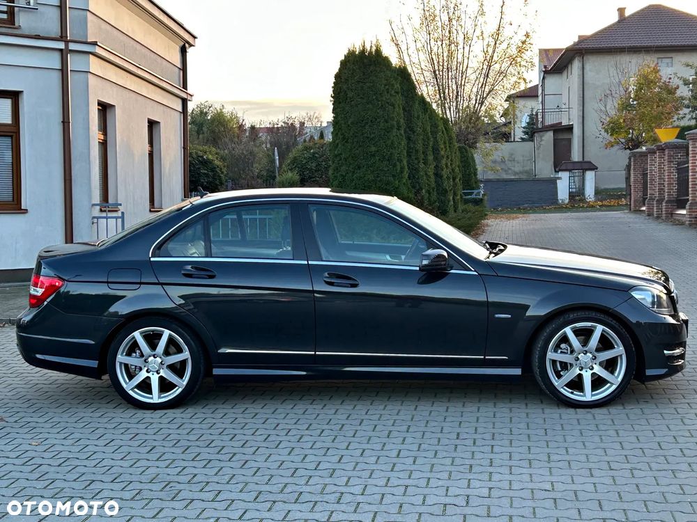 Mercedes-Benz Klasa C - 14