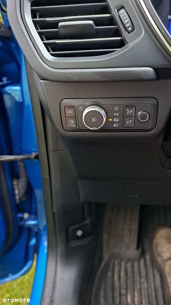 Ford Kuga 2.5 Duratec FHEV TITANIUM - 20