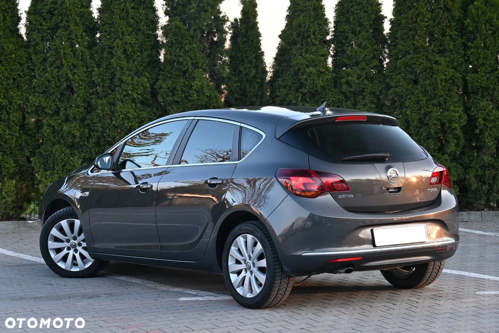 Opel Astra 1.6 ECOTEC DI Turbo ecoFLEX Start/Stop Edition - 13