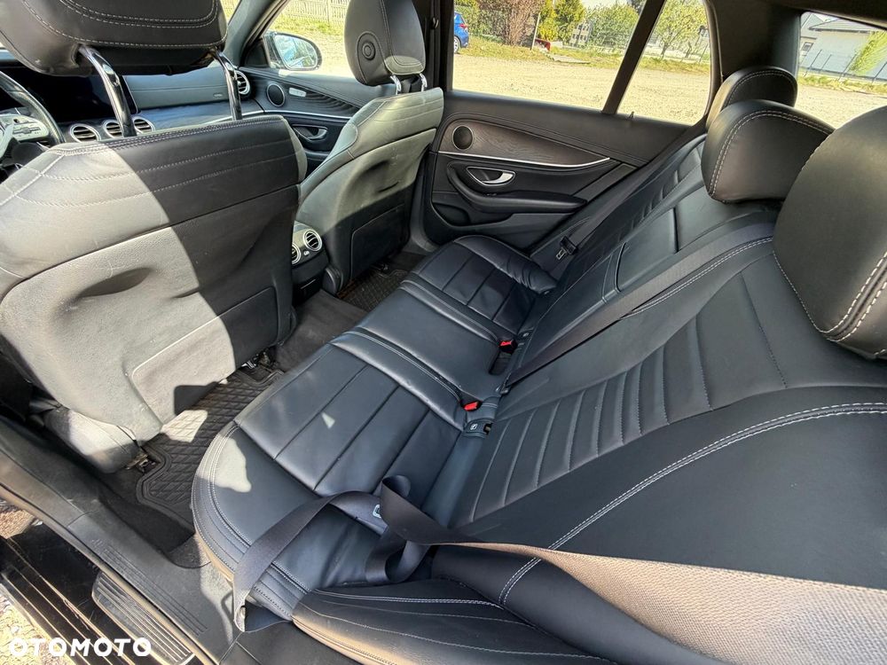 Mercedes-Benz Klasa E 220 d 9G-TRONIC AMG Line - 14