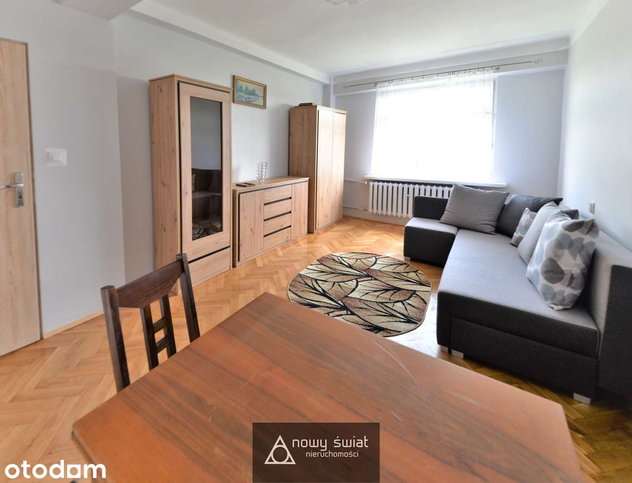 Plac Centralny | 52 m², 2 pokoje, osobna kuchnia, MPEC i morze zieleni
