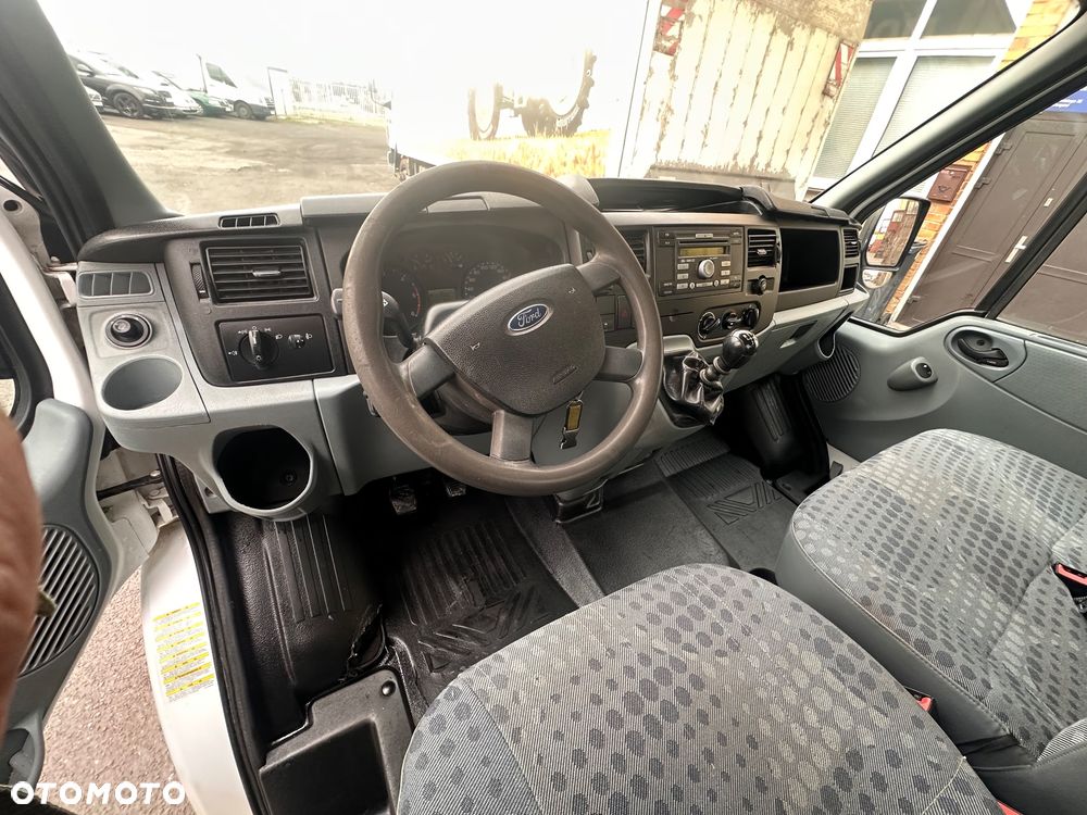 Ford Transit Custom - 8