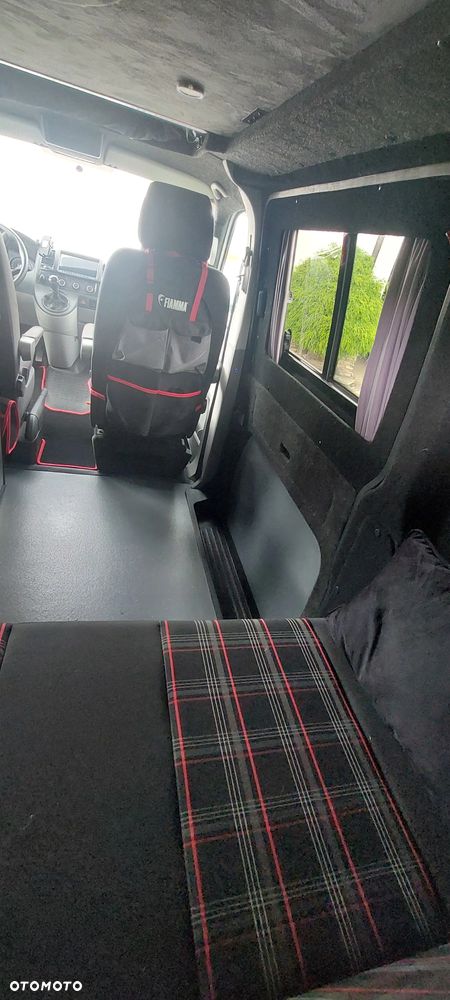Volkswagen Transporter Caravelle Edition - 2