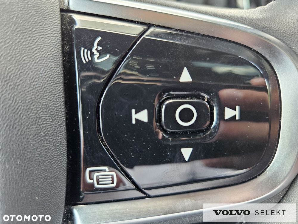 Volvo XC 60 - 32