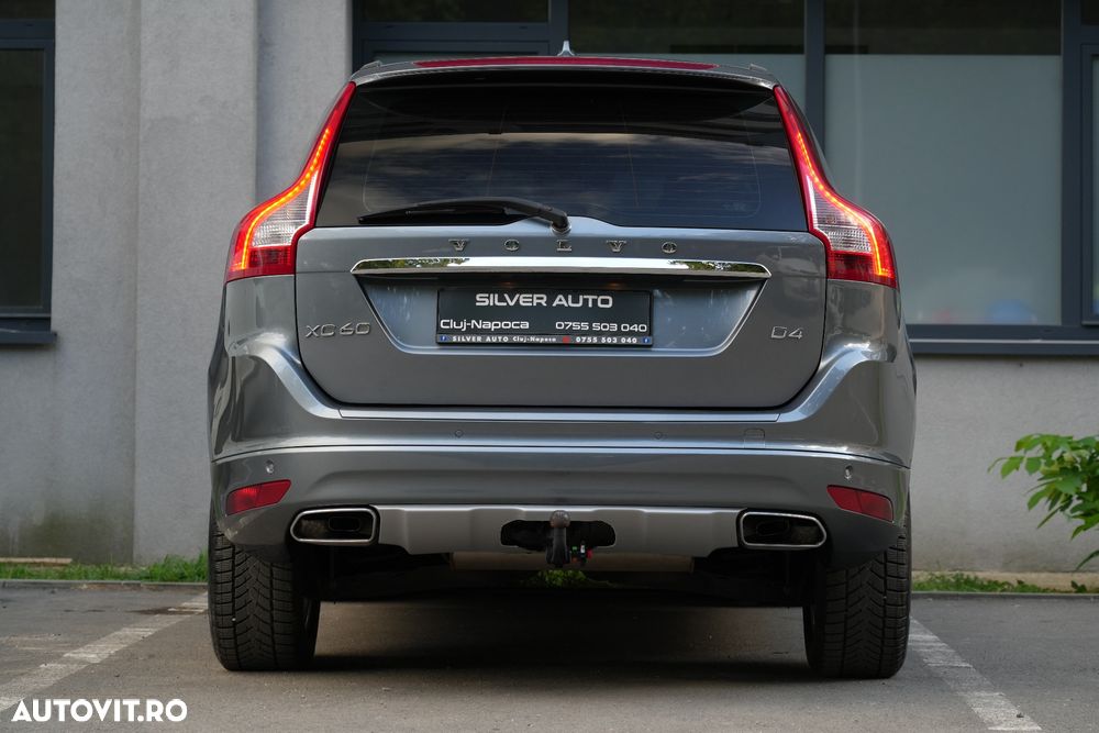 Volvo XC 60 D4 Geartronic Summum - 30