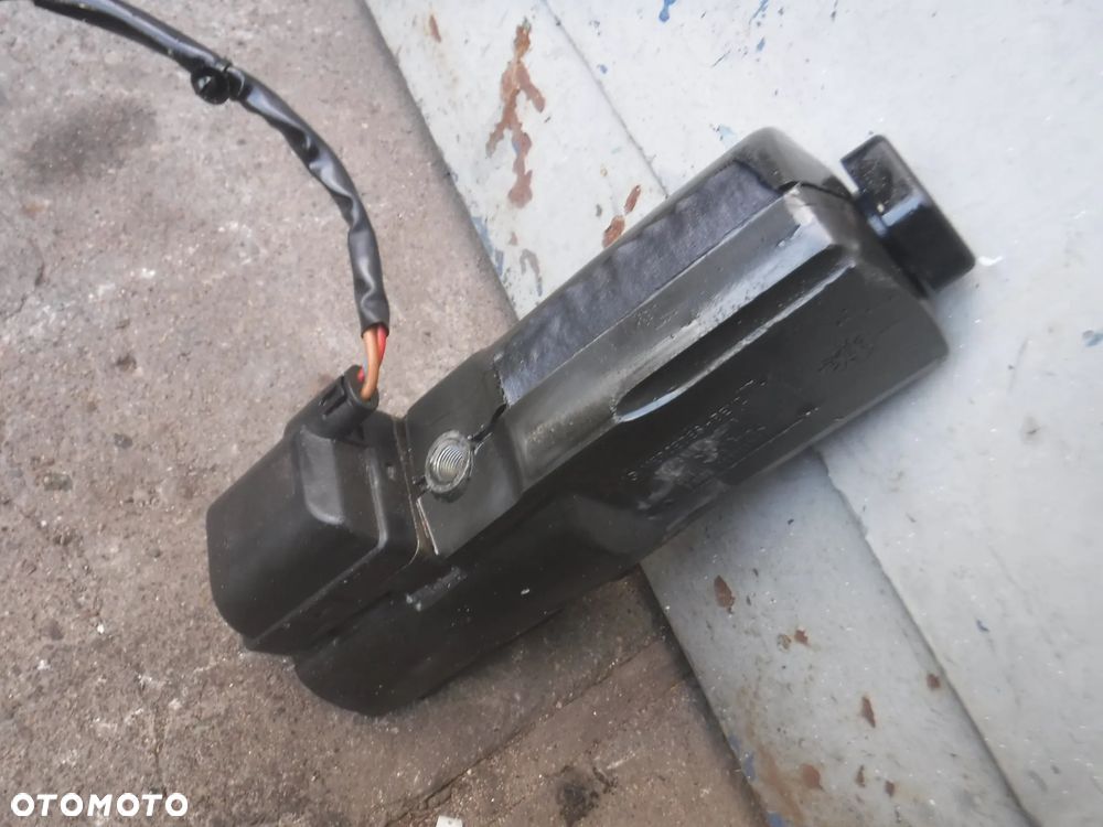 Mercedes A klasa W168  pompa wspomagania A1684660101 - 1