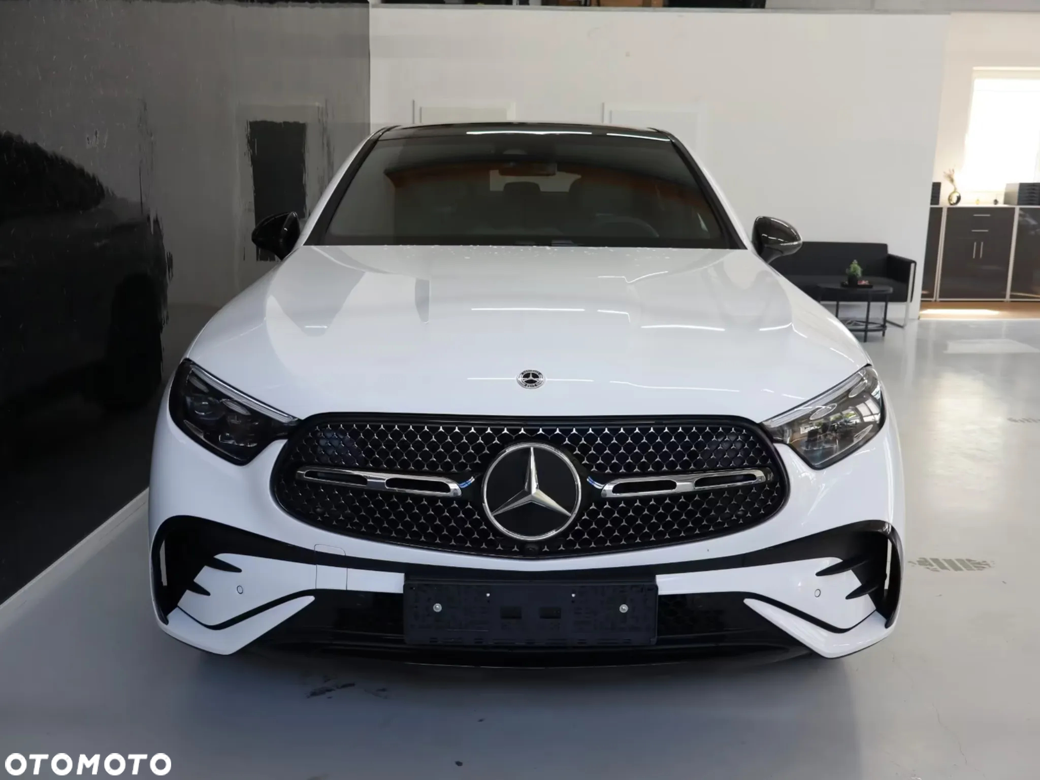 Mercedes-Benz GLC Coupe 220 d mHEV 4-Matic AMG Line - 2