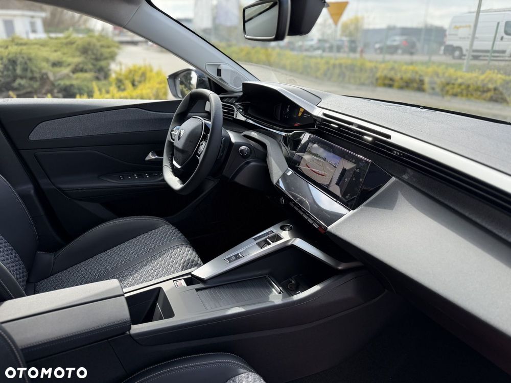 Peugeot 308 - 18