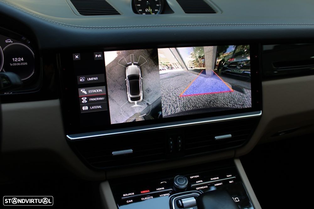 Porsche Cayenne Coupé E-Hybrid - 22