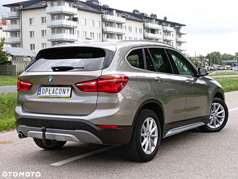 BMW X1 sDrive18d xLine - 15