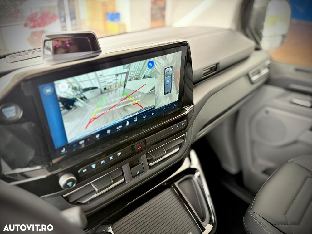 Ford Tourneo Custom L2 VA Autm. Titanium - 22