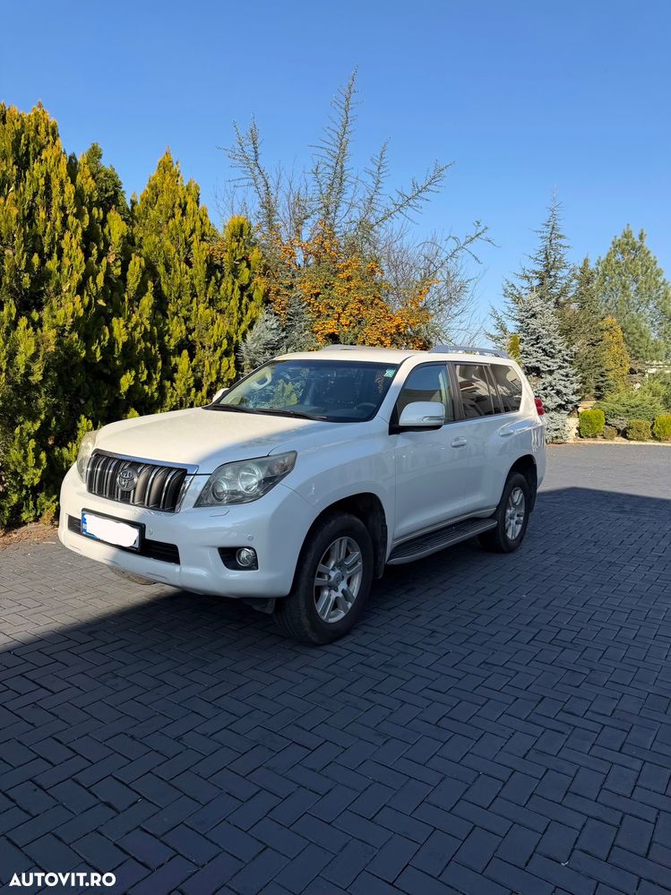 Toyota Land Cruiser 3.0l Turbo D-4D Aut. AVS Luxury - 1