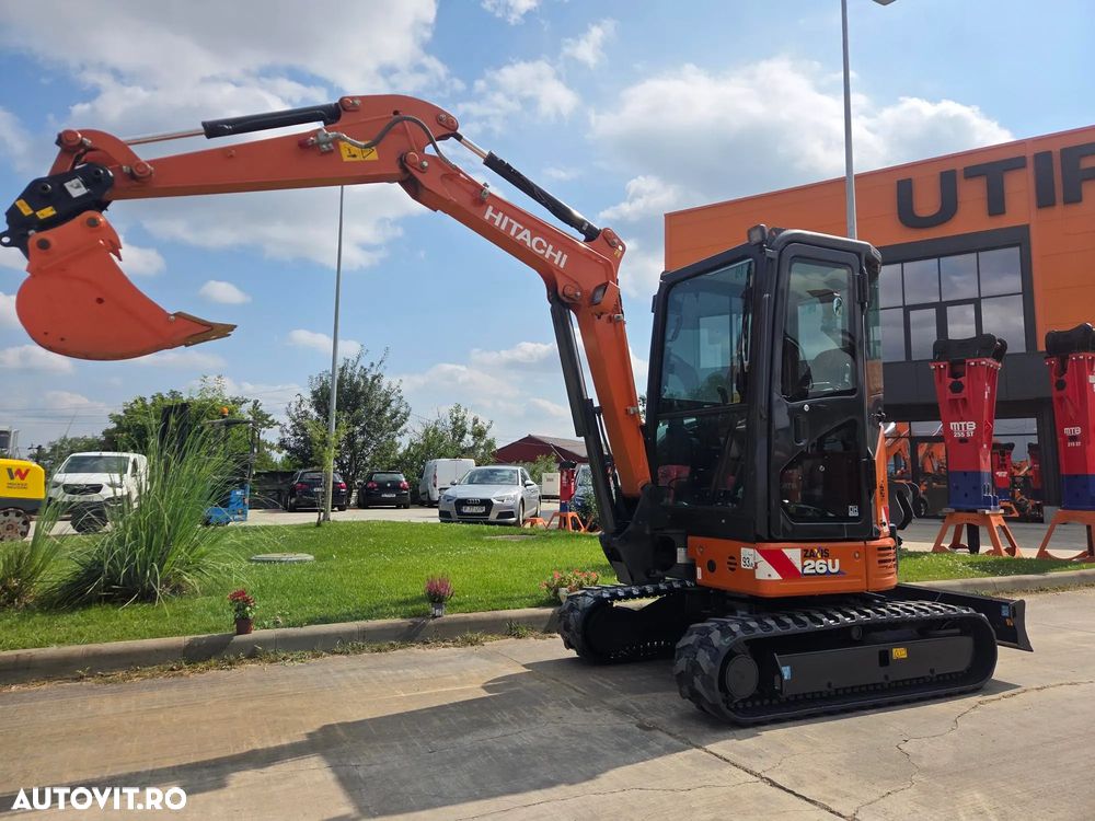 Hitachi ZX26U-6, 2023, 381h, CA NOU, CUPLA RAPIDA mecanica noua+3 cupe noi, Lama nivelare, inst picon pe brate, fara aer cond, latime 1,2m, ad sapare 3m, ridica 1,7t, masa operationala 2,7t, posibil leasing 4 ani-PROMOTIE 32.900 EUR+Tva - 3