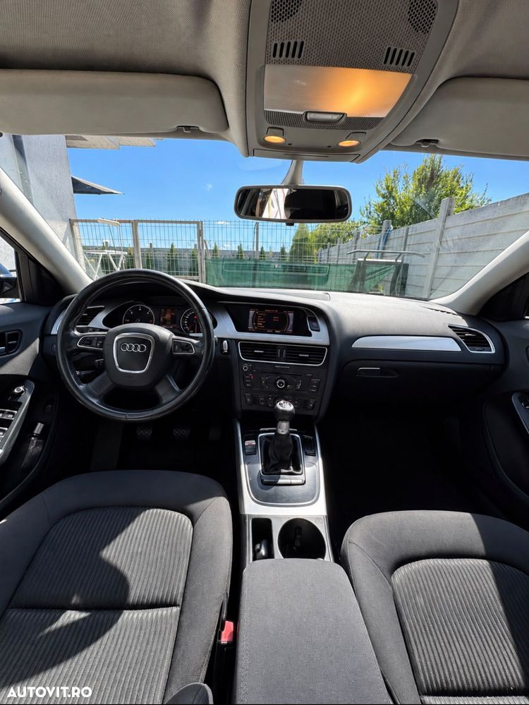 Audi A4 Limuzina 2.0 TDI B8 - 8
