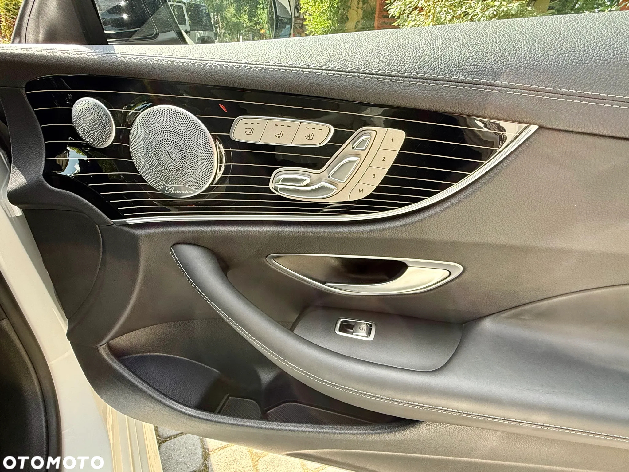Mercedes-Benz Klasa E 350 Kabriolet 9G-TRONIC - 22