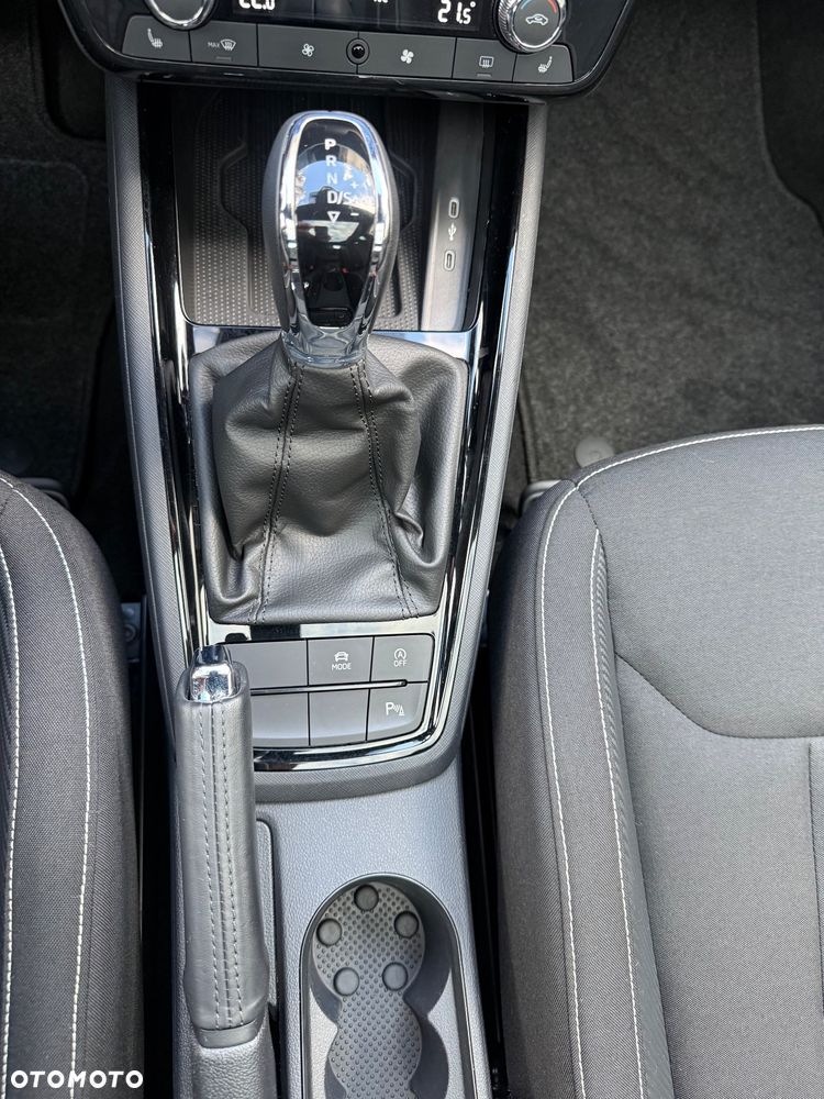 Skoda Kamiq 1.0 TSI Monte Carlo DSG - 33