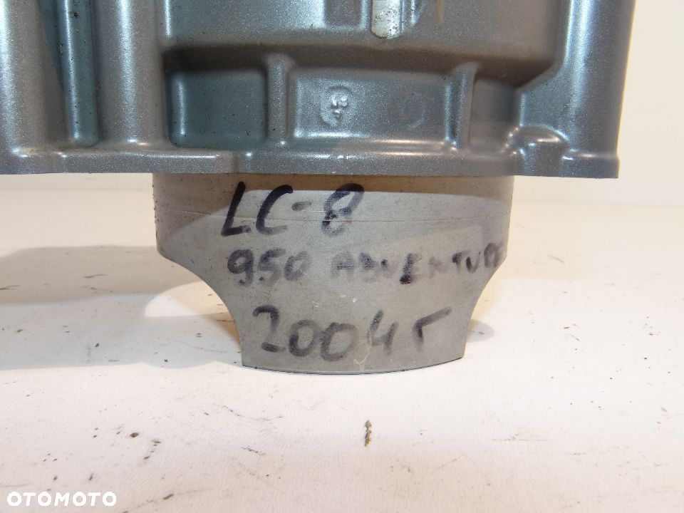 KTM LC8 9560 Adventure Cylinder Nowy oryginał R068 - 4