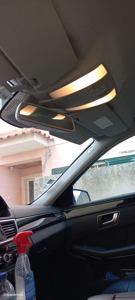 Mercedes-Benz E 300 Bluetec Hybrid Avantgarde - 8