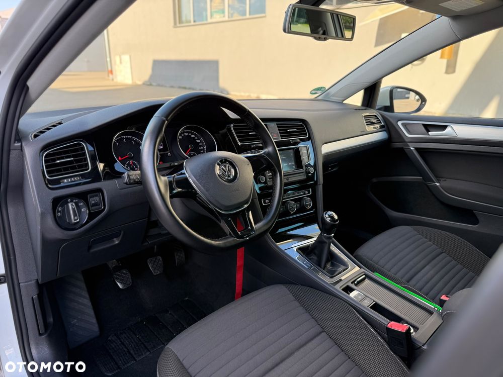 Volkswagen Golf 1.2 TSI BlueMotion Technology Cup - 18