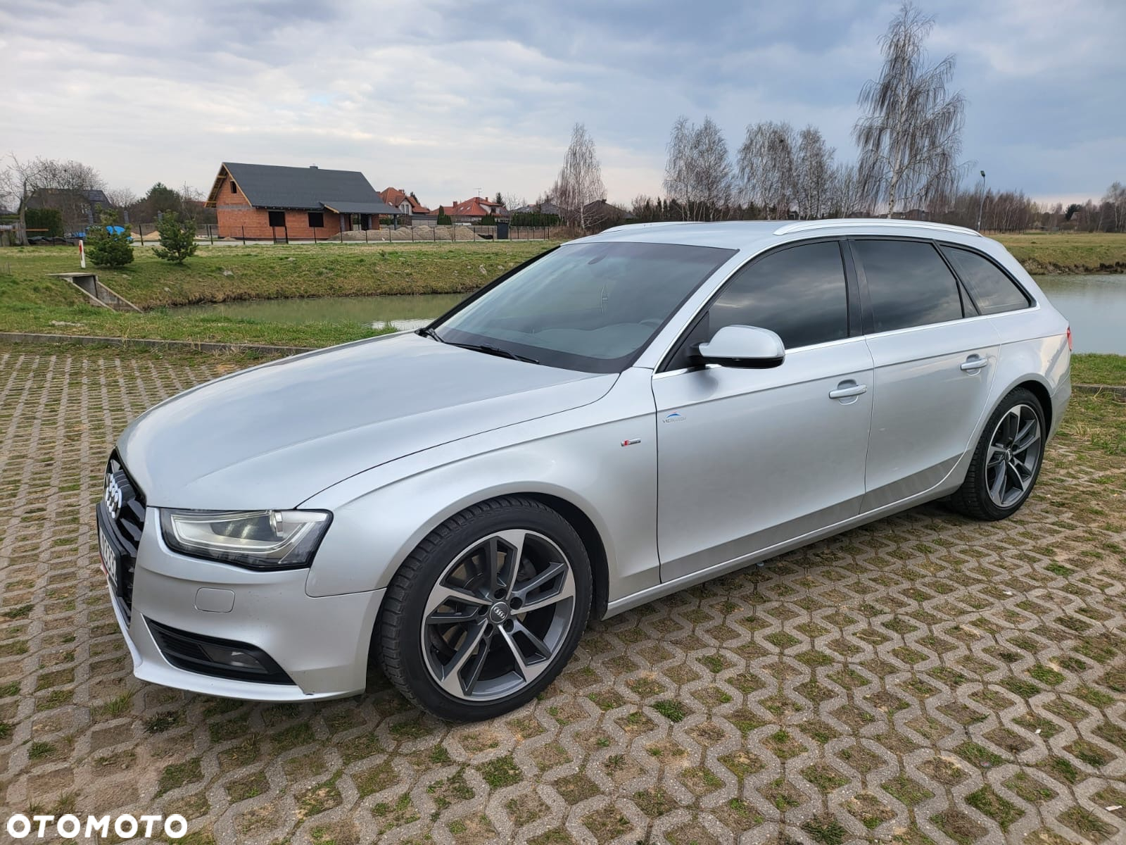 Audi A4 Avant 2.0 TDI DPF S line Sportpaket - 3