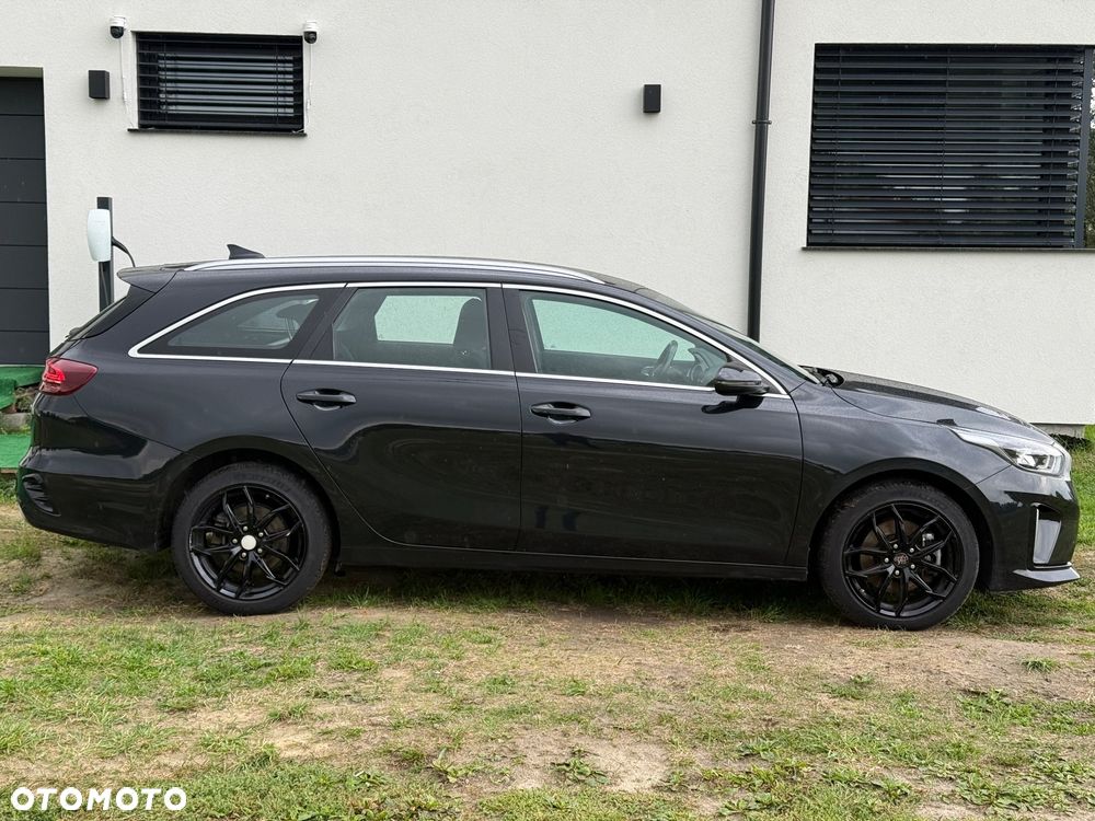 Kia Ceed 1.6 GDI DCT OPF Spirit - 2