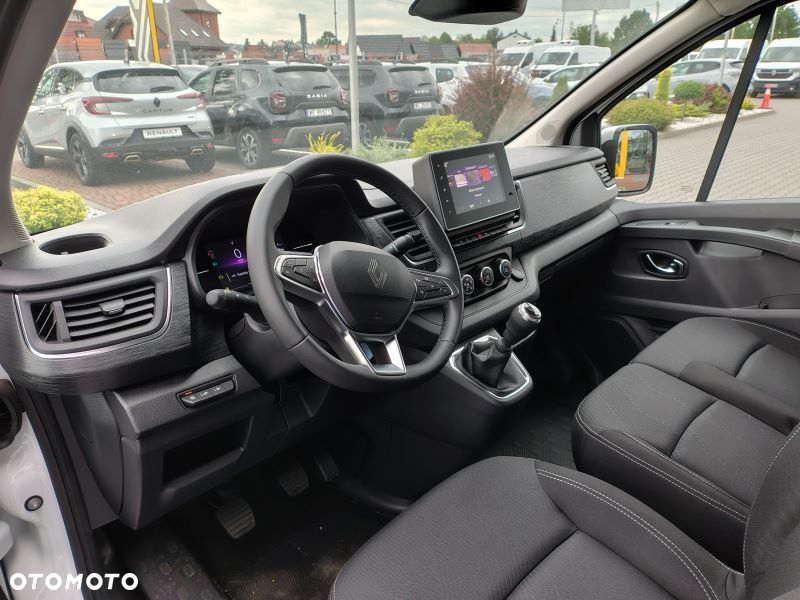 Renault Trafic - 10