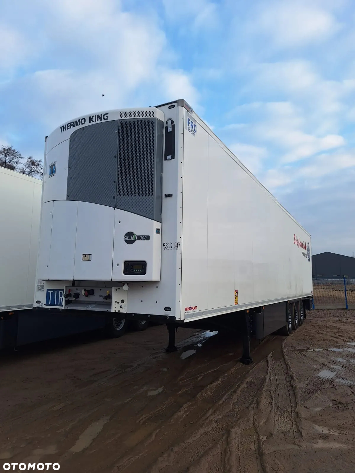 Schmitz Cargobull - 3